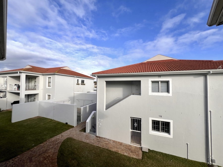 3 Bedroom Property for Sale in Flamingo Vlei Western Cape
